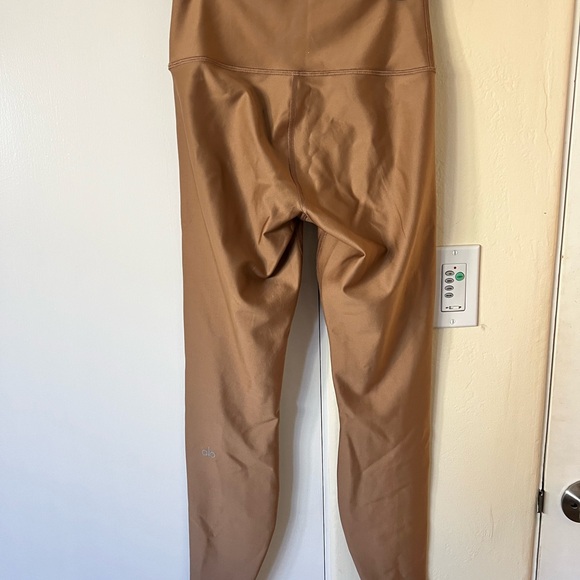 Alo 7/8 High-waisted Airlift Leggins - Picture 2 of 4